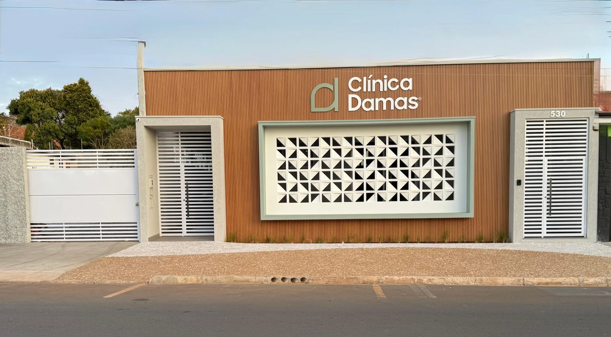 Fachada da Clínica Damas em Itapetininga-SP